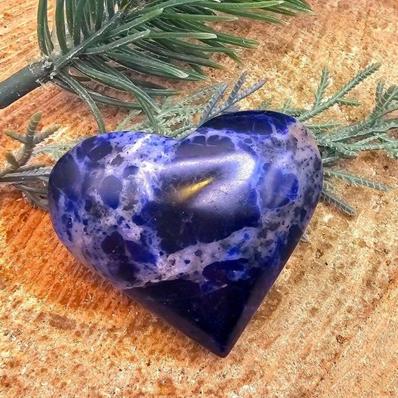 Beautiful Blue Sodalite Stone Carved 2" Heart Palm Stone - Picture 3 of 10